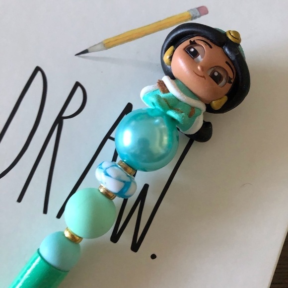 Disney Other - Disney Doorables: Aladdin: Princess Jasmine winter outfit handmade beaded pen